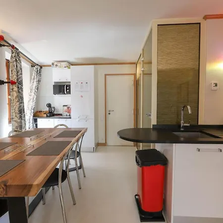 'la Maison' House In The Historic Apartment *
